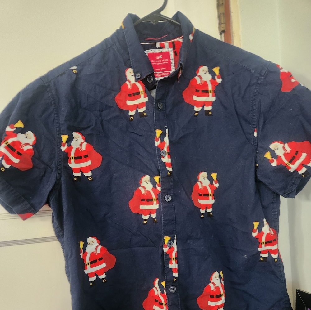Boys Santa Button-Up Shirt-Size: Medium